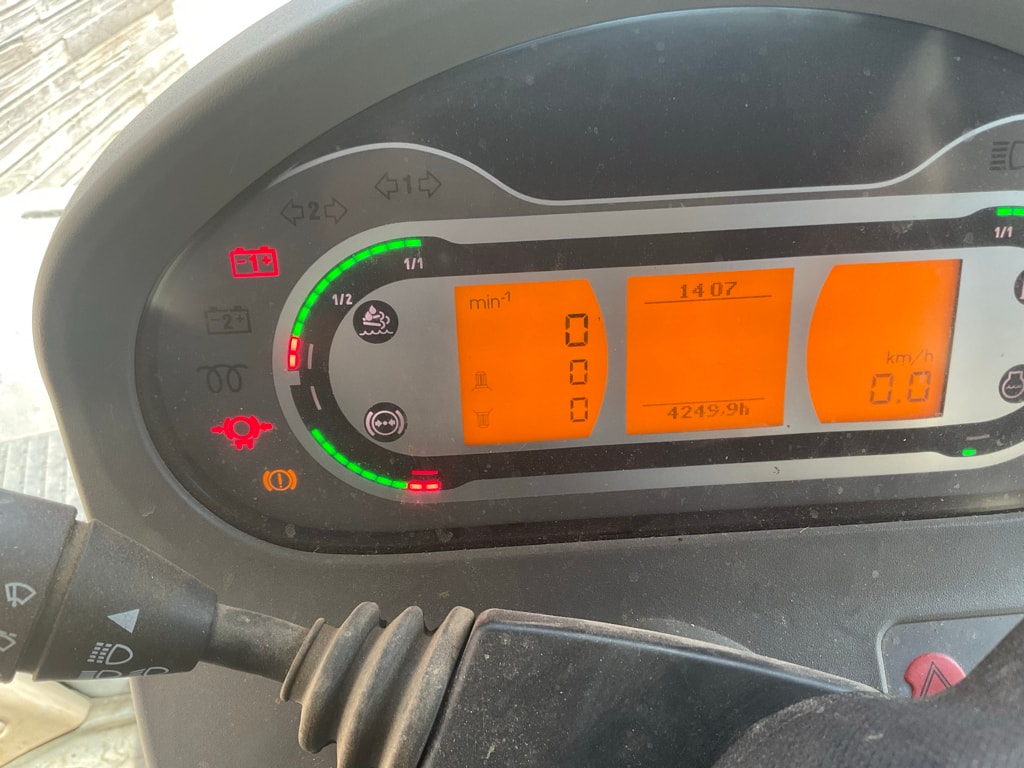 Tracteur FENDT 514 VARIO POWER - photo slide 15