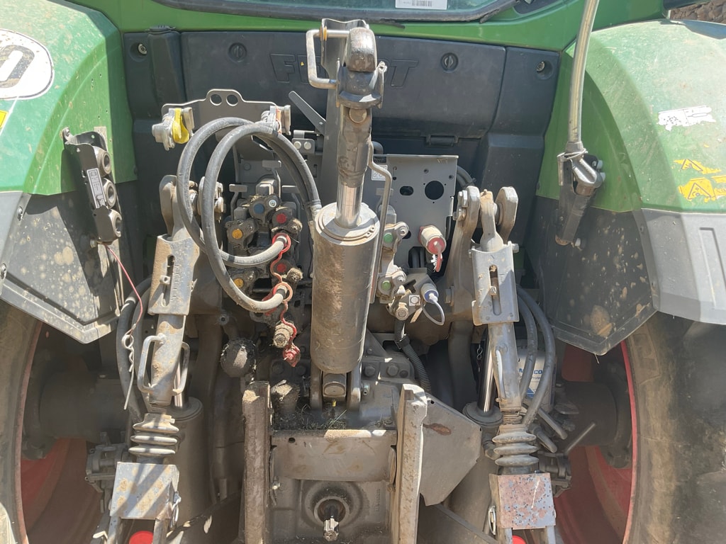 Tracteur FENDT 514 VARIO POWER - photo slide 10