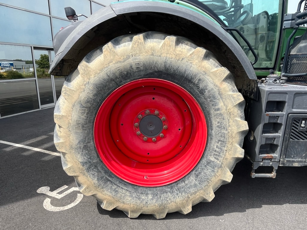 Tracteur FENDT 826 VARIO PROFI - photo slide 8