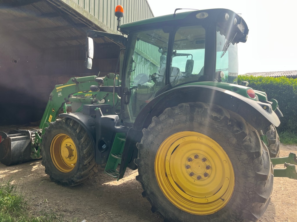 Tracteur JOHN DEERE 6130R - photo slide 4