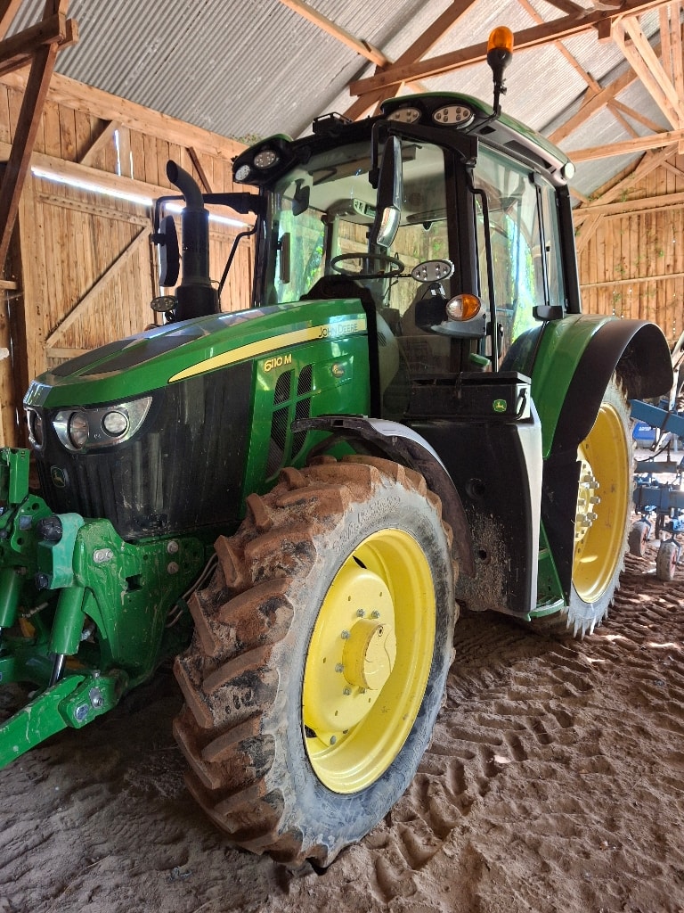 Tracteur JOHN DEERE 6110M - photo slide 1