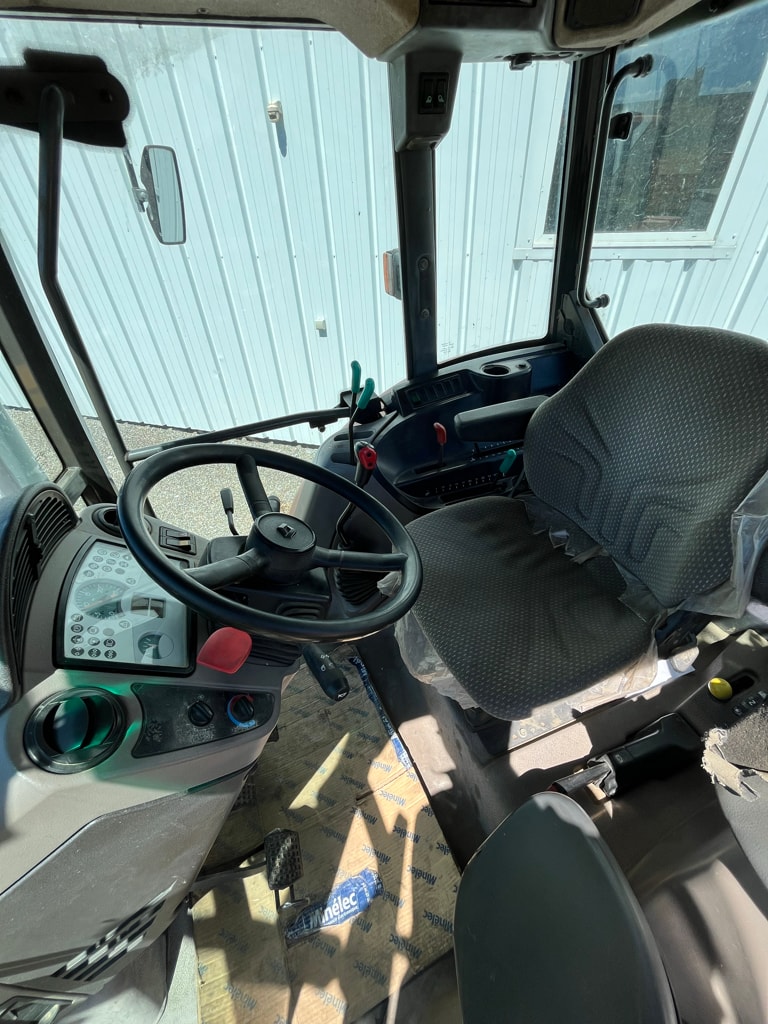 Tracteur CLAAS CELTIS 446 RX - photo slide 6