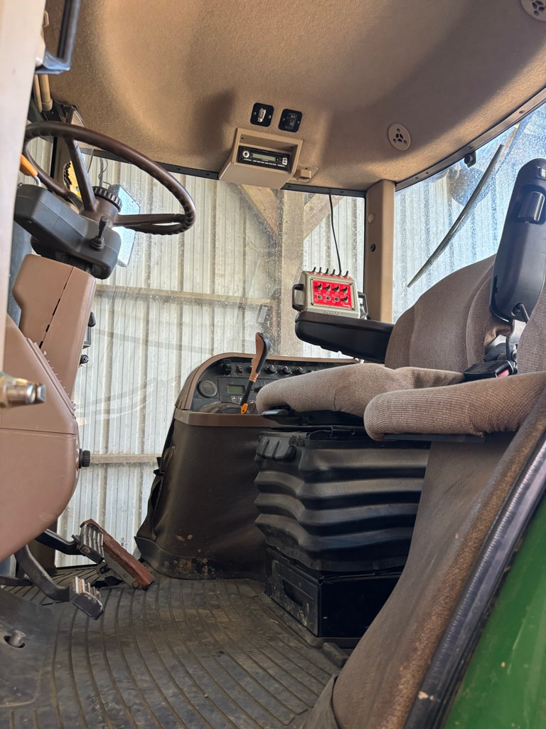 Tracteur JOHN DEERE 7830 - photo slide 8