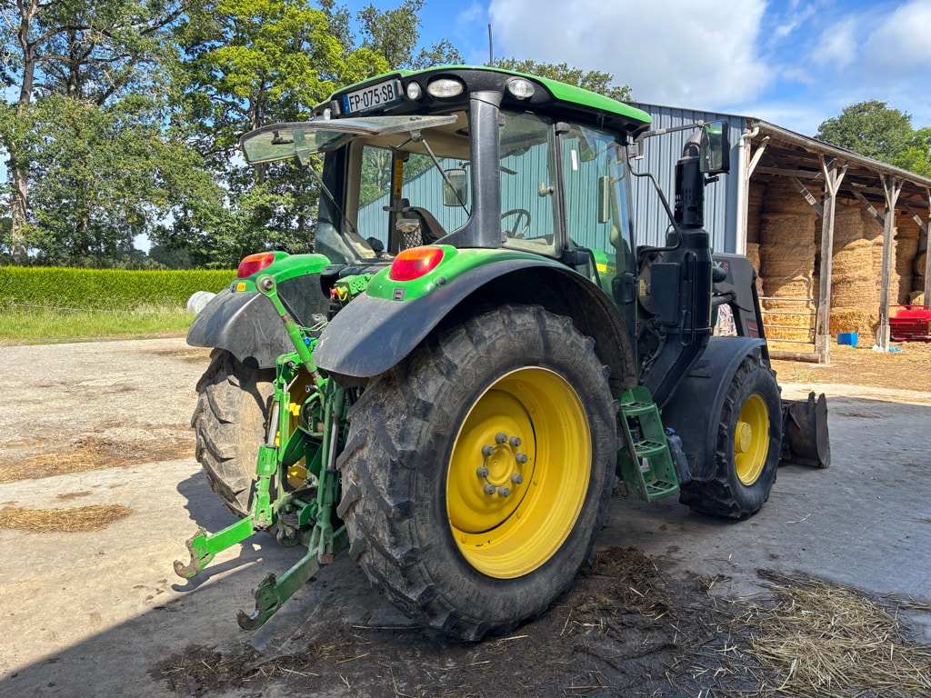 Tracteur JOHN DEERE 6100M - photo slide 3
