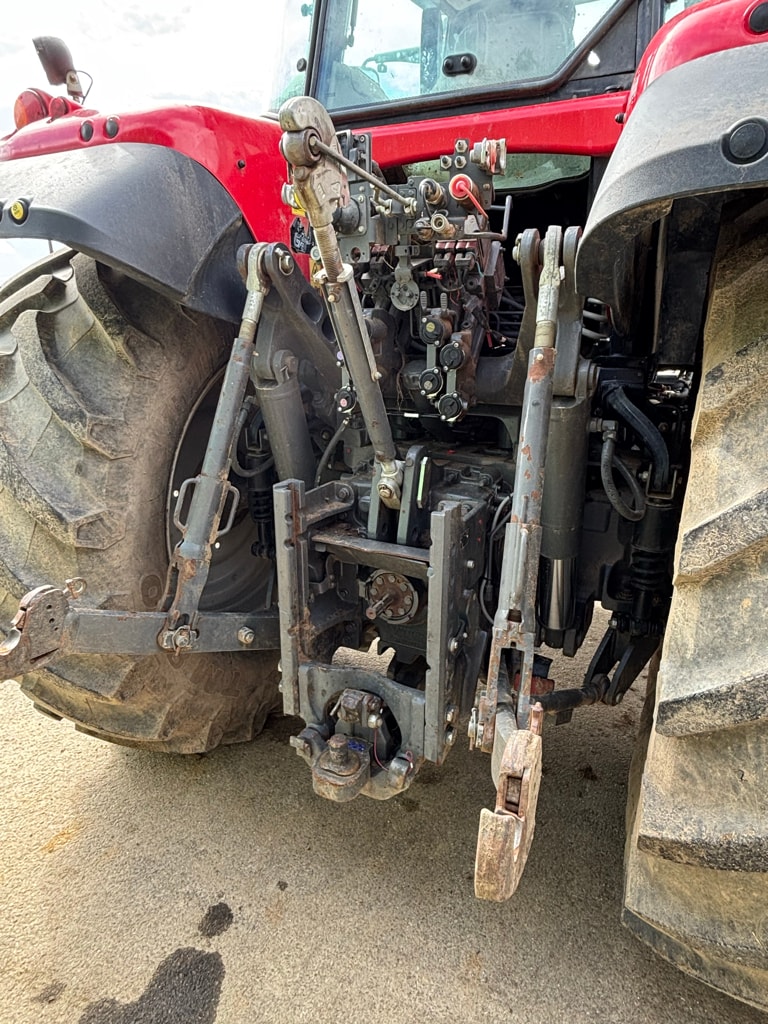 Tracteur MASSEY FERGUSON 7720S DYNA-6 EXCLUSIVE - photo slide 10