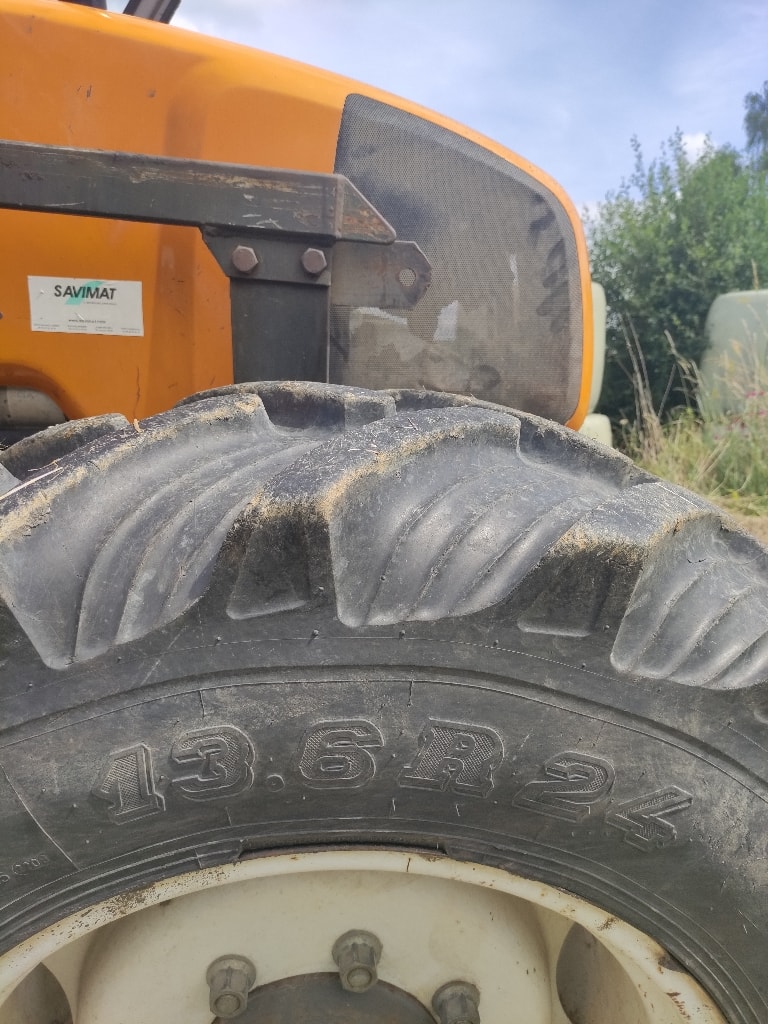 Tracteur chargeur RENAULT CERES 85 X - photo slide 7