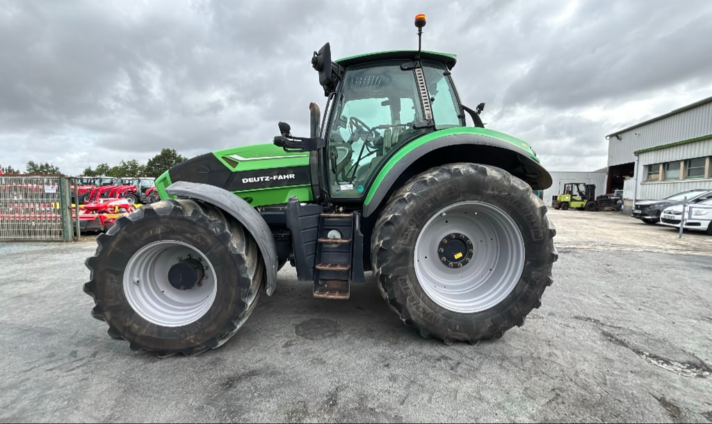 Tracteur DEUTZ FAHR 7230 AGROTRON TTV - photo slide 8