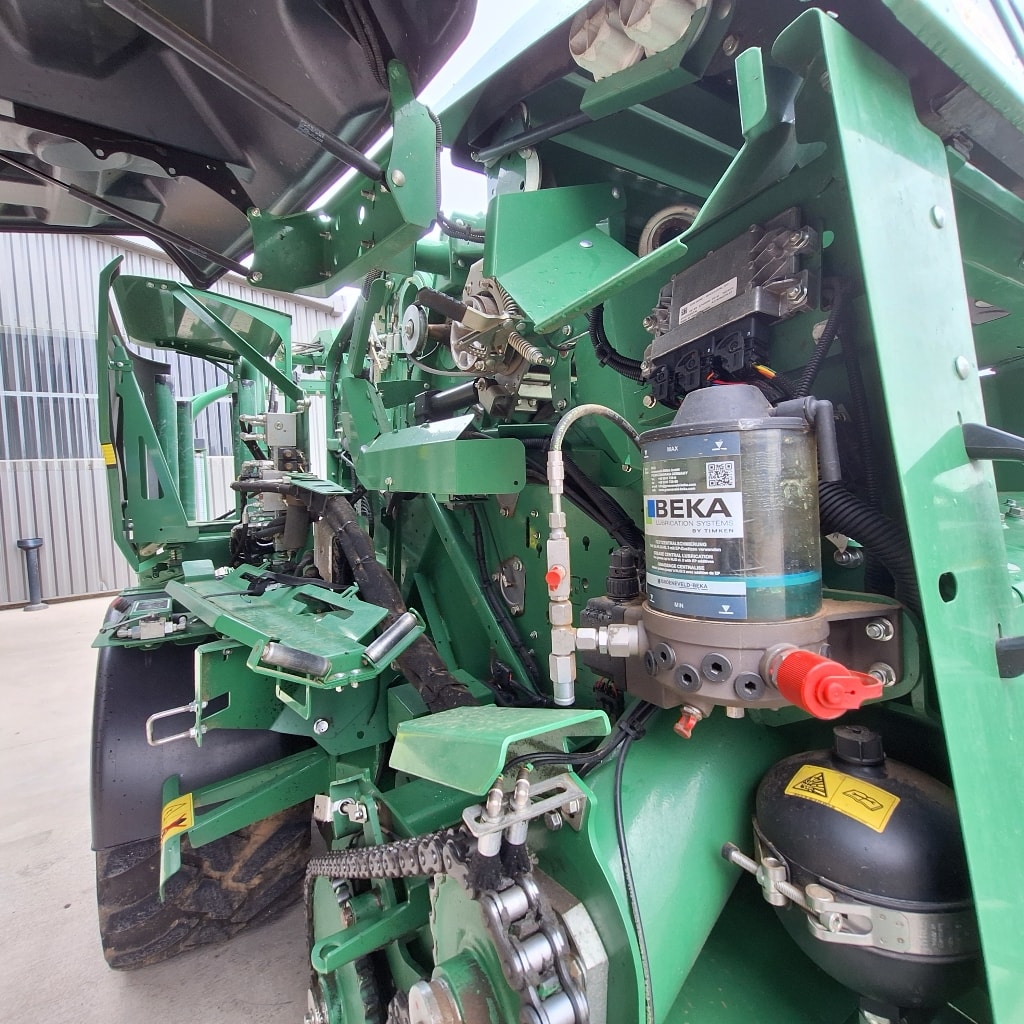 Presse enrubanneuse JOHN DEERE C441r  - photo slide 16