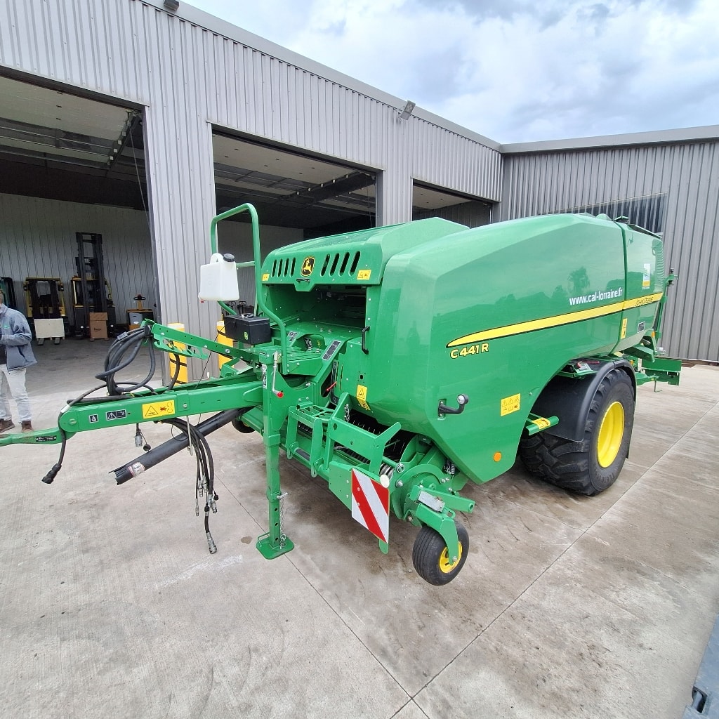 Presse enrubanneuse JOHN DEERE C441r  - photo slide 2