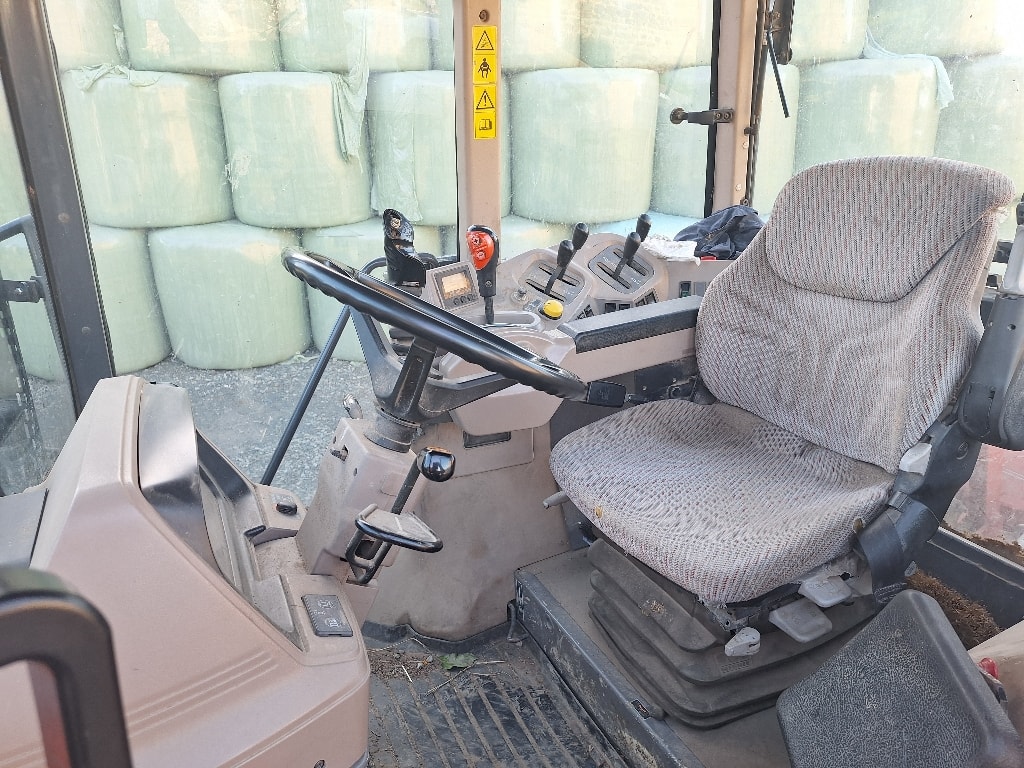 Tracteur KUBOTA M130X - photo slide 10