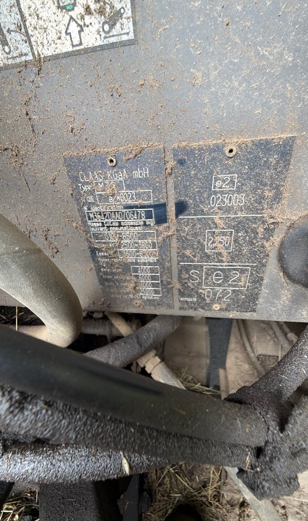 Tracteur chargeur CLAAS CELTIS 456 RX - photo slide 5
