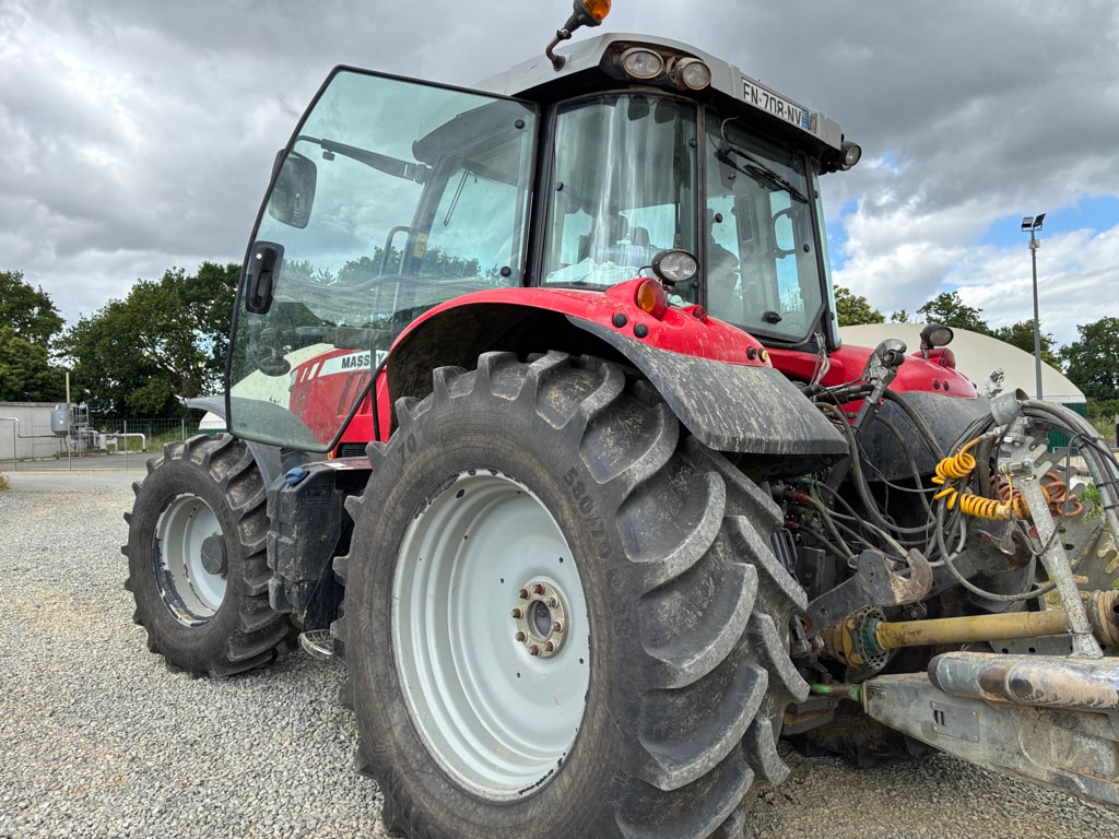 Tracteur MASSEY FERGUSON 7716 DYNA-6 EFFICIENT - photo slide 4
