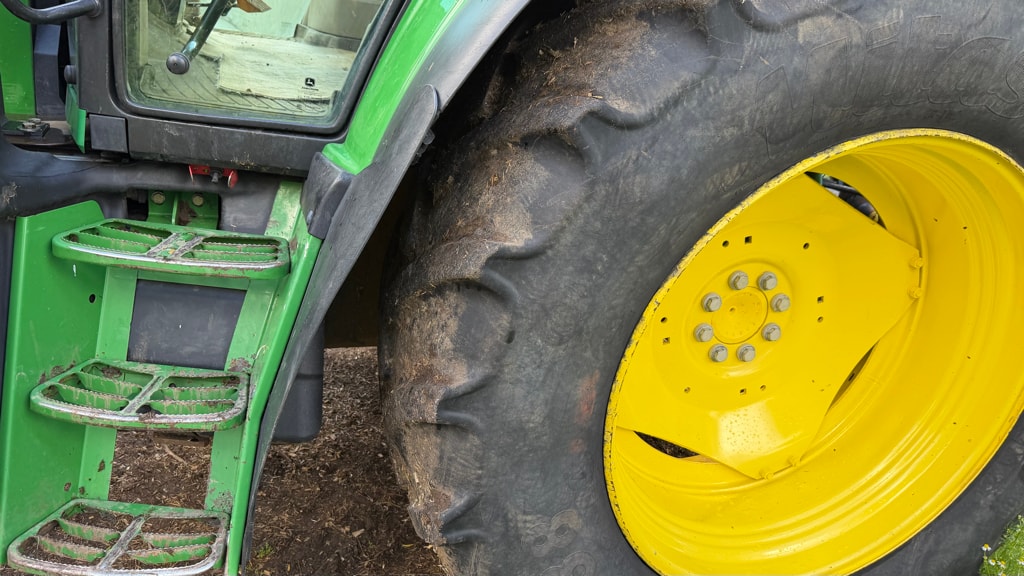 Tracteur JOHN DEERE 6115M - photo slide 15