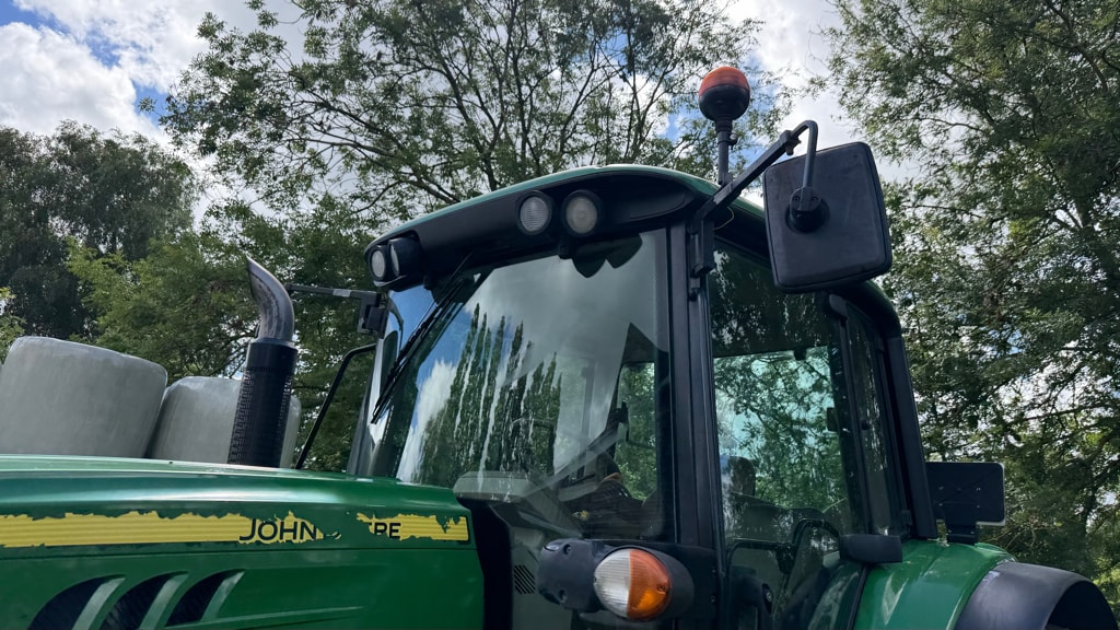 Tracteur JOHN DEERE 6115M - photo slide 18