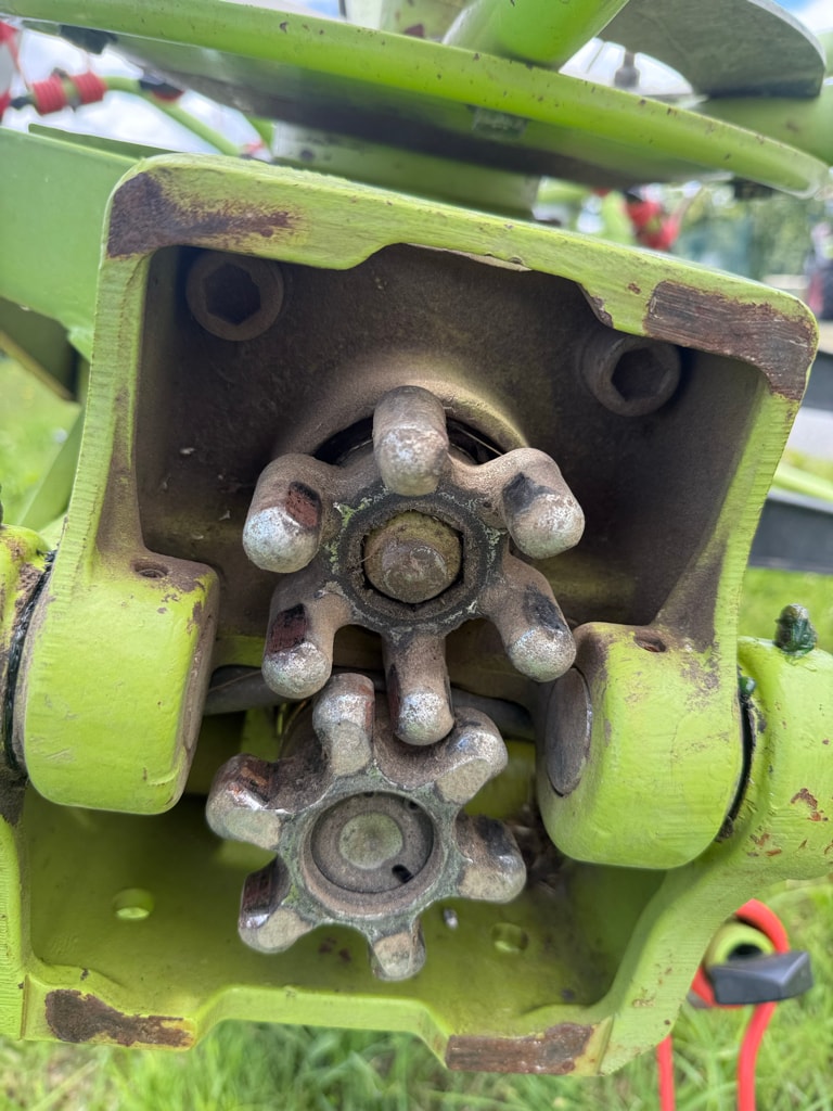 Faneuse CLAAS VOLTO 1100 - photo slide 7