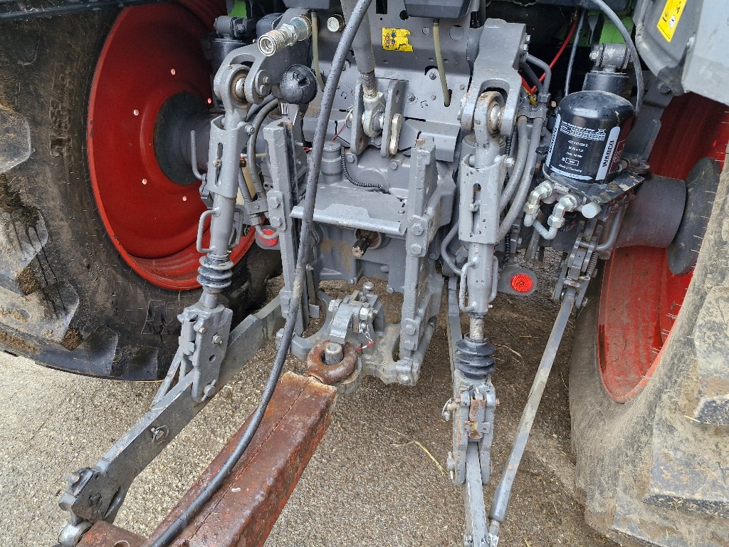 Tracteur FENDT 311 S4 - photo slide 11