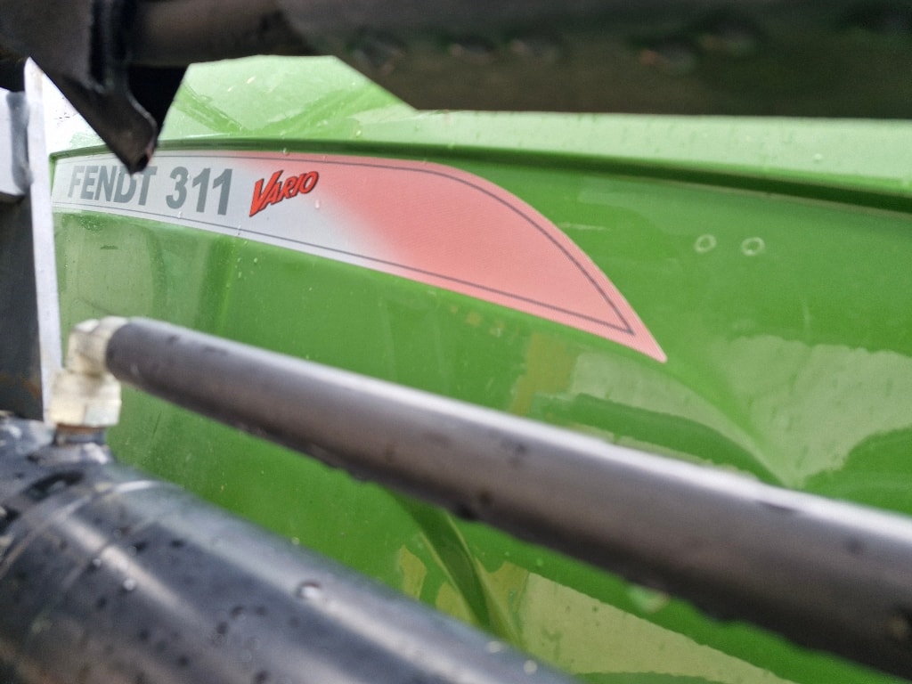 Tracteur FENDT 311 S4 - photo slide 15