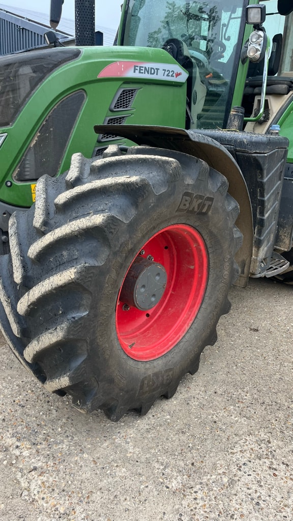 Tracteur FENDT 722 VARIO PROFI + - photo slide 11