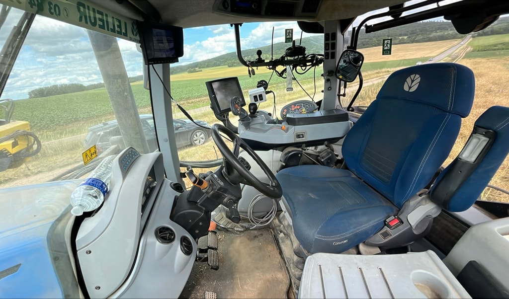 Tracteur NEW HOLLAND T7.245 - photo slide 15