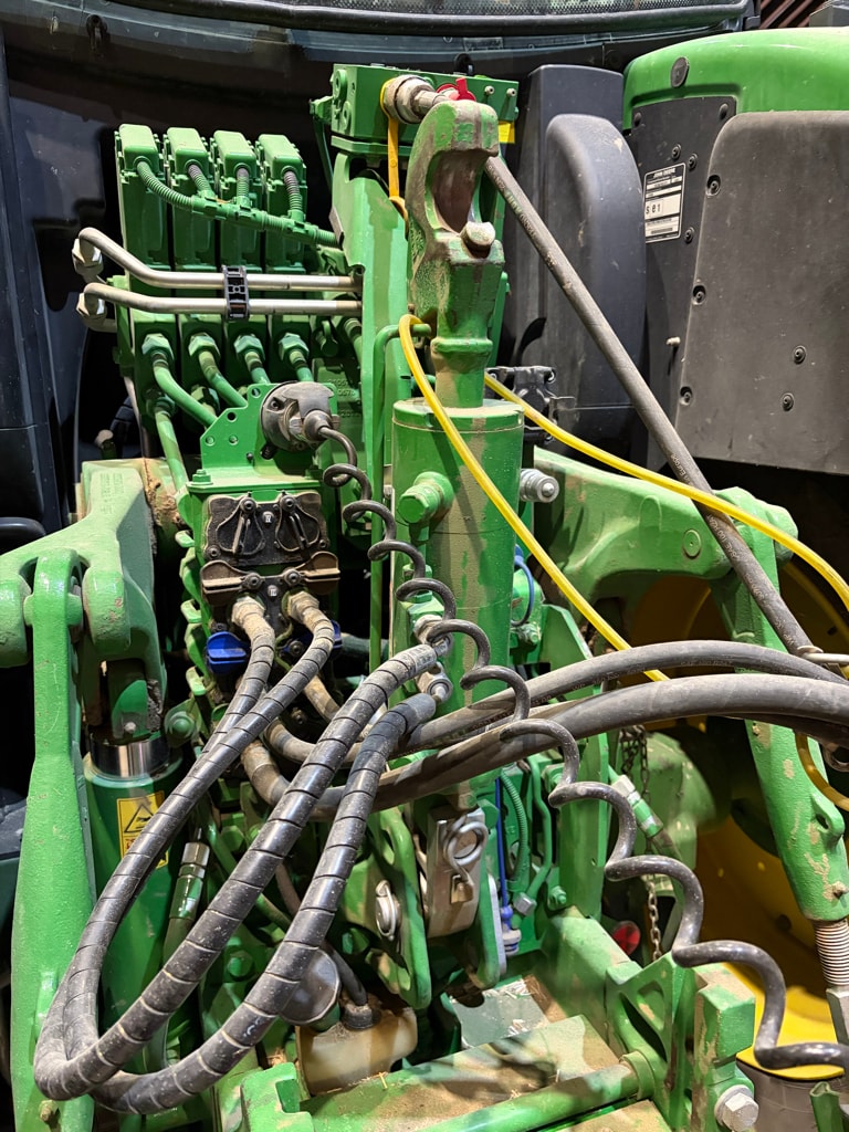 Tracteur JOHN DEERE 6175R Premium - photo slide 8