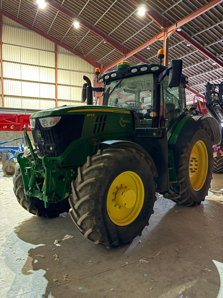 Tracteur JOHN DEERE 6175R Premium - photo slide 2