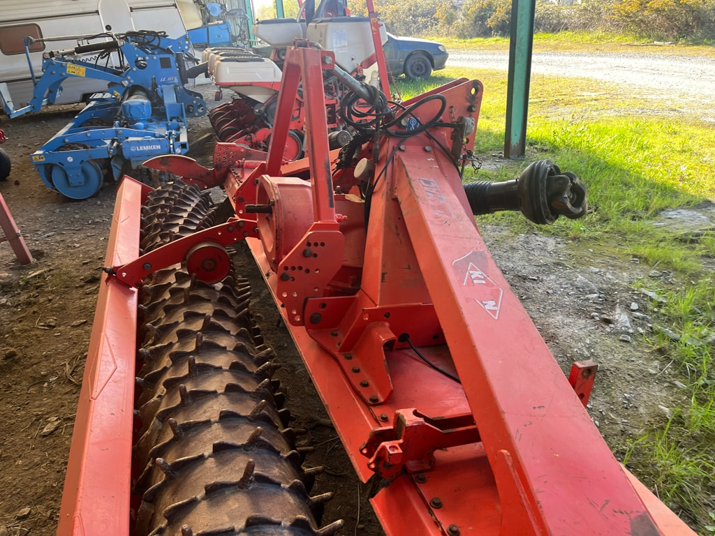 Herse rotative KUHN HR4004 D - photo slide 2