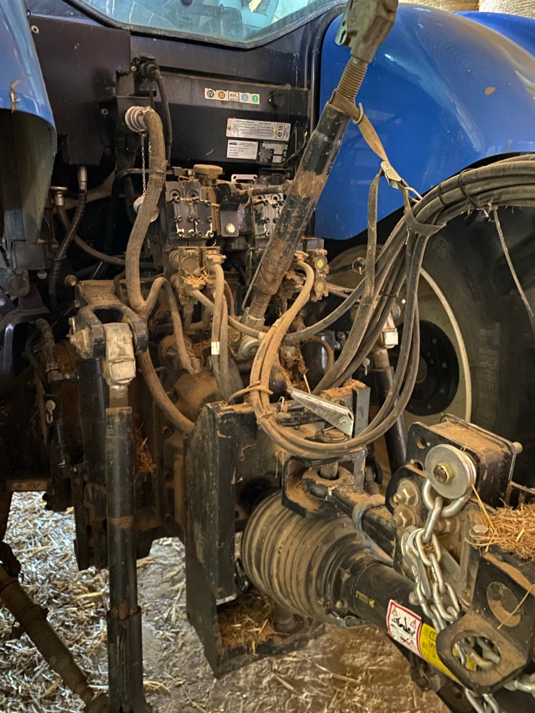 Tracteur NEW HOLLAND T7060 6.7L - photo slide 7