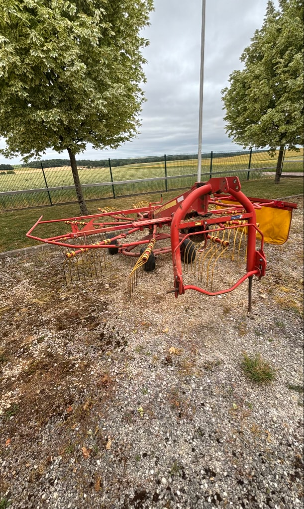Andaineur AGRAM Quad 414 - photo slide 1