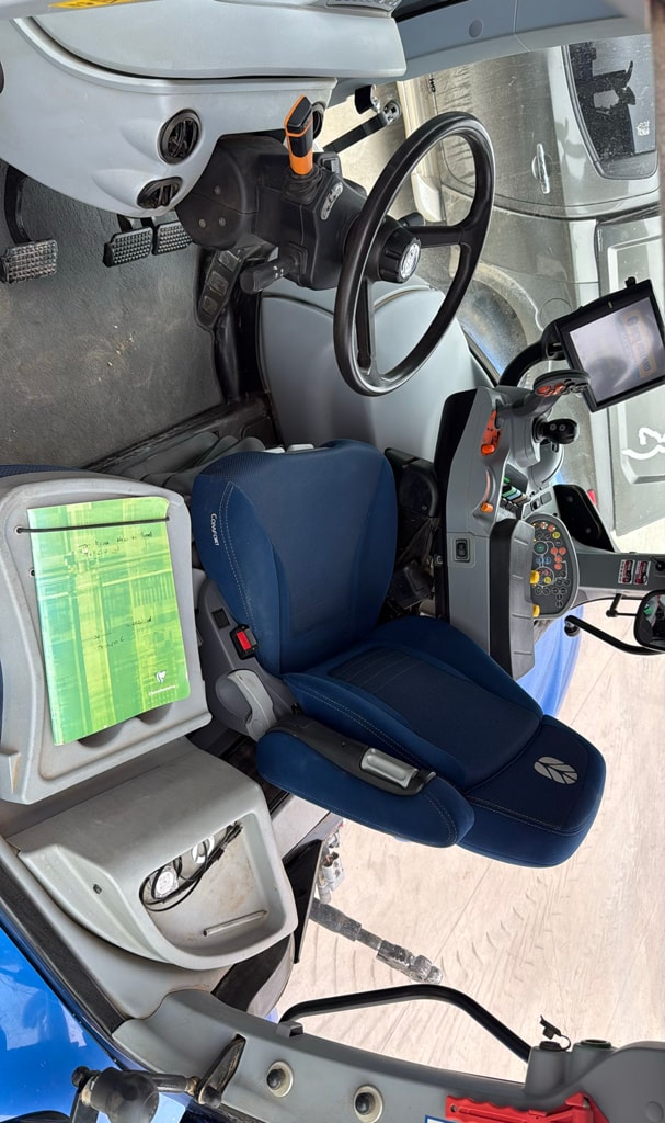 Tracteur NEW HOLLAND T7.270 AC SW 2 - photo slide 16