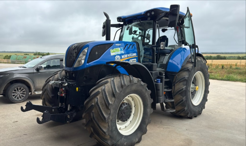 Tracteur NEW HOLLAND T7.270 AC SW 2 - photo slide 2