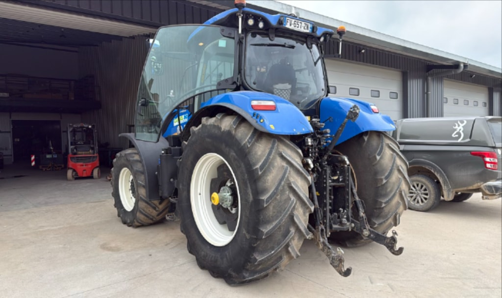Tracteur NEW HOLLAND T7.270 AC SW 2 - photo slide 4