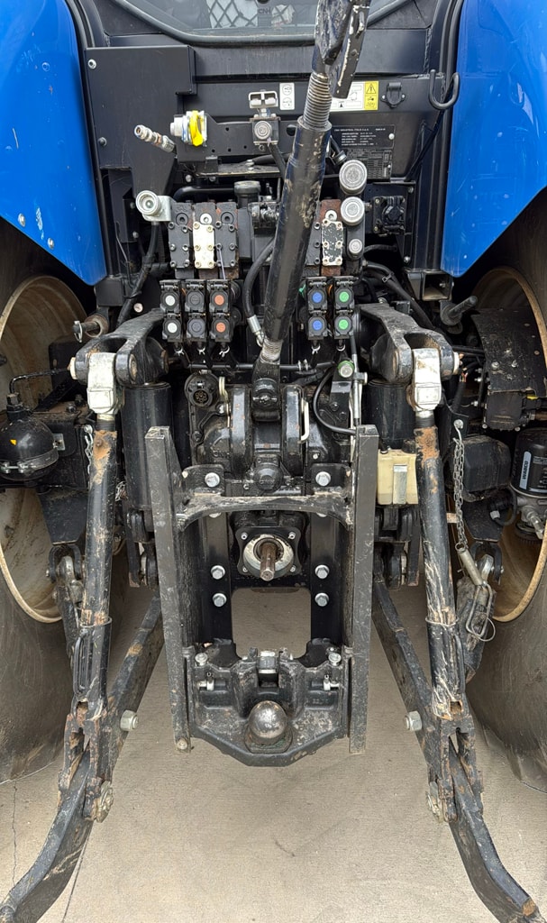 Tracteur NEW HOLLAND T7.270 AC SW 2 - photo slide 9