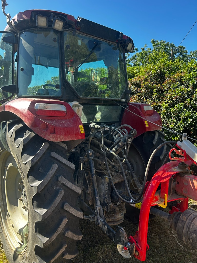 Tracteur CASE IH FARMALL 95C - photo slide 3