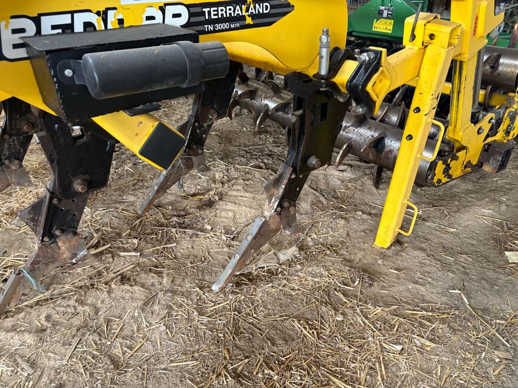 Decompacteur BEDNAR Terraland - photo slide 2