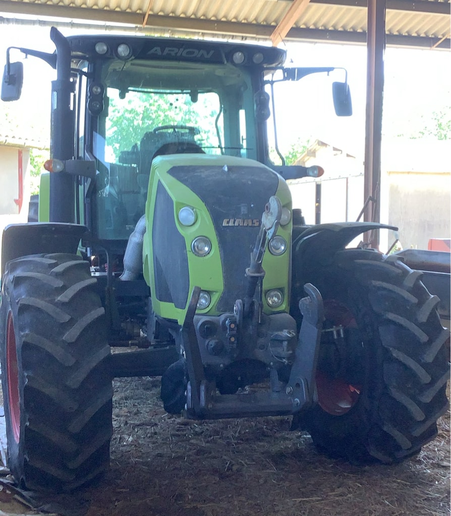 Tracteur CLAAS ARION 620 - photo slide 2
