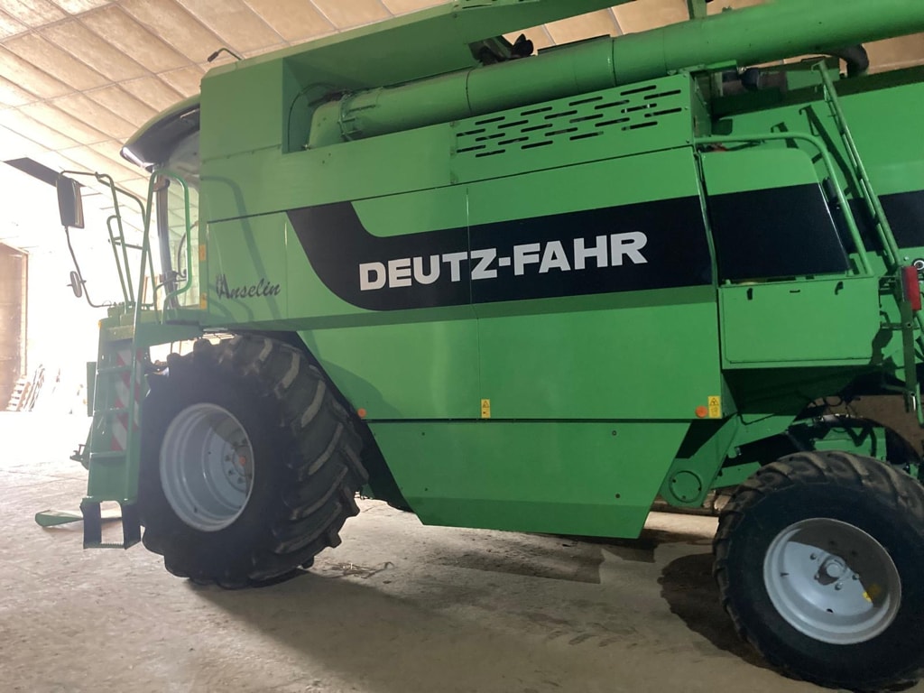 Moissonneuse DEUTZ FAHR 5695 HTS - photo slide 2