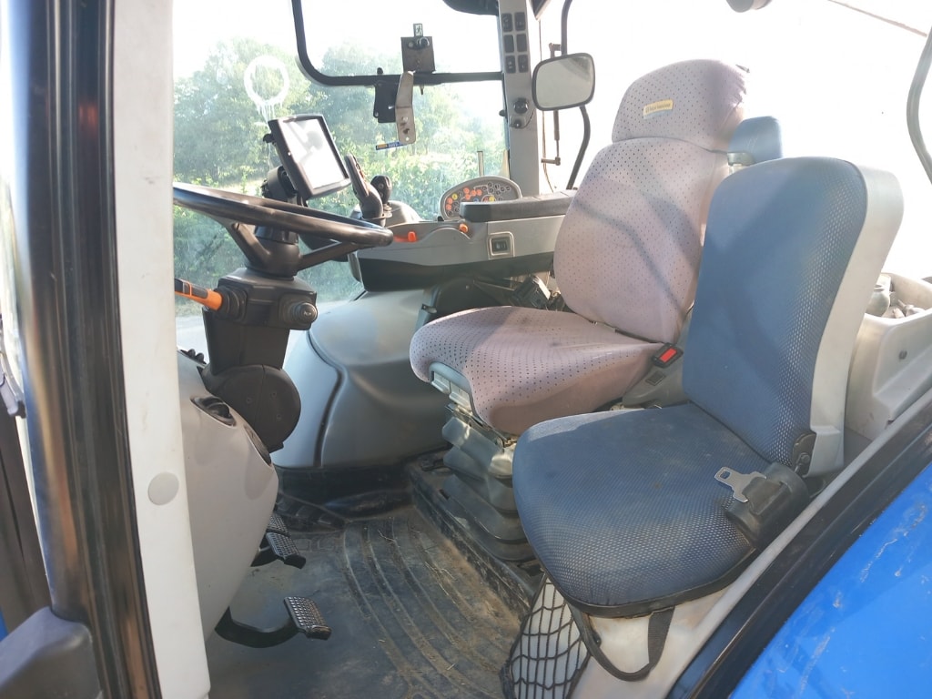 Tracteur NEW HOLLAND T7230 Autocommand - photo slide 8