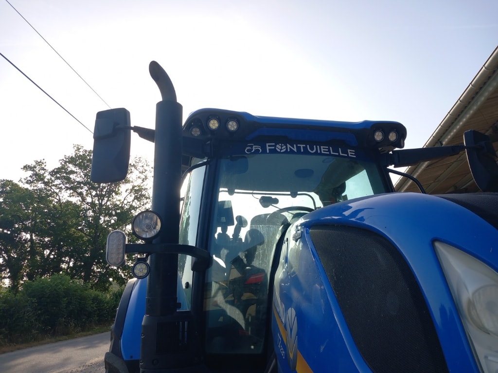 Tracteur NEW HOLLAND T7230 Autocommand - photo slide 14