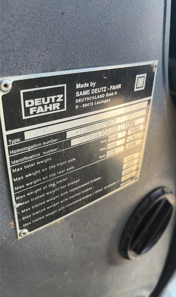 Tracteur DEUTZ FAHR AGROTRON TTV 620 - photo slide 30