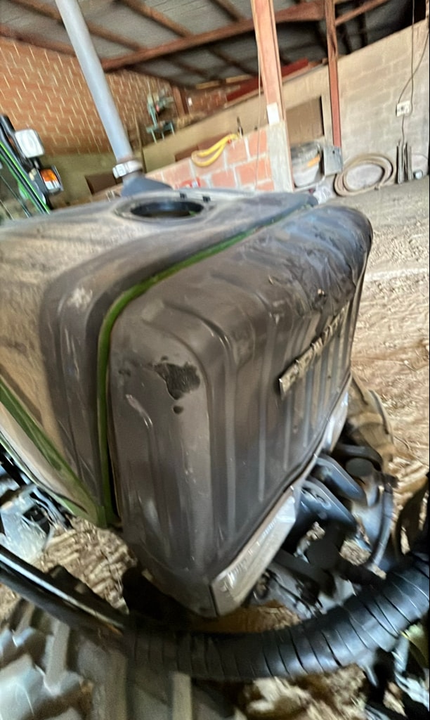 Tracteur fruitier FENDT 209V - photo slide 9