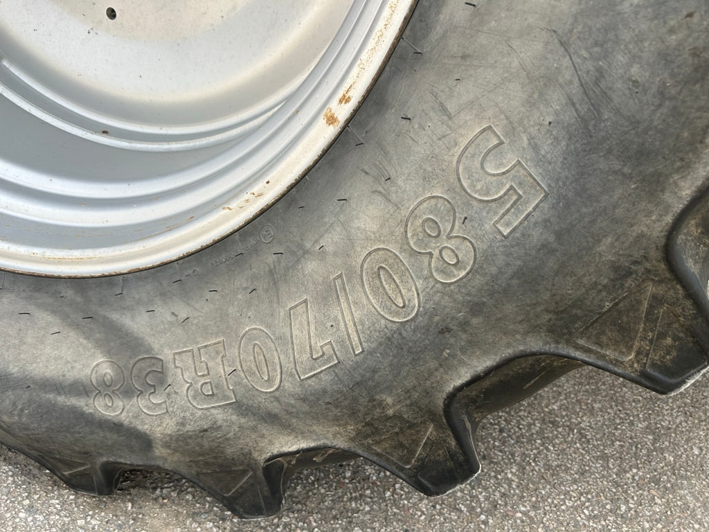 Tracteur DEUTZ FAHR AGROTRON M 620 - photo slide 13