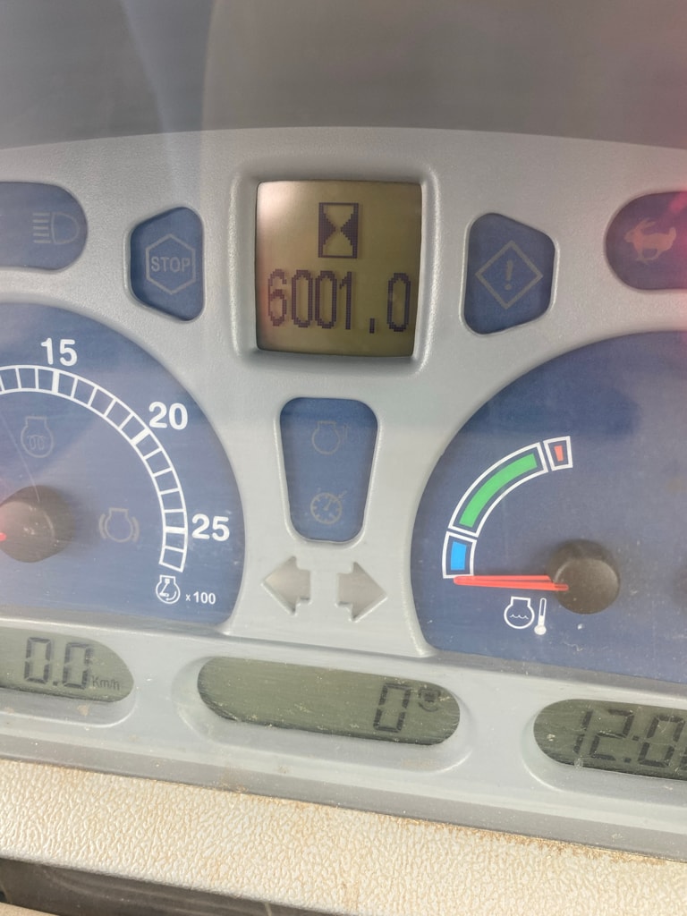 Tracteur NEW HOLLAND T6020 ELITE - photo slide 9
