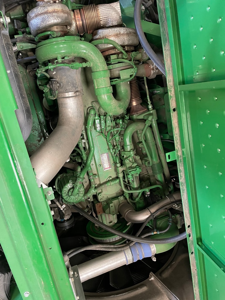 Moissonneuse JOHN DEERE S770i - photo slide 22