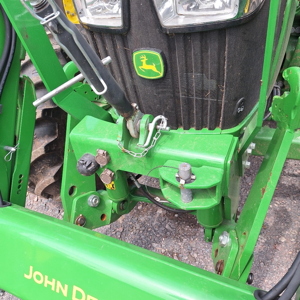 Tracteur chargeur JOHN DEERE 5100M - photo slide 7