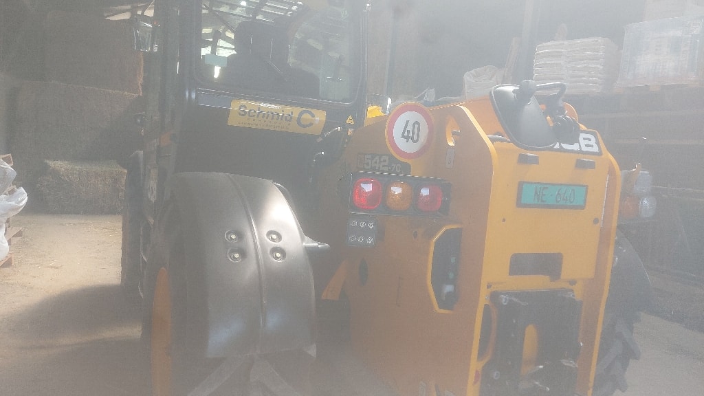 Telescopique JCB 542-70 AGX DTVT - photo slide 4