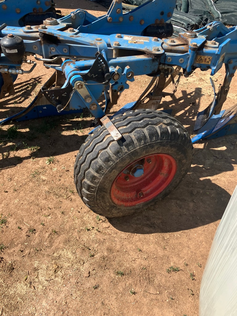 Charrue LEMKEN Juwel 7 - photo slide 7