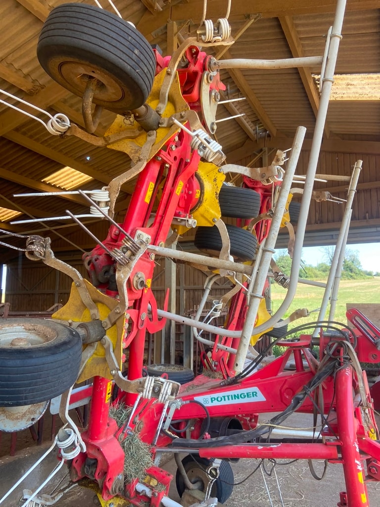 Faneuse POTTINGER HIT 8.81 - photo slide 2