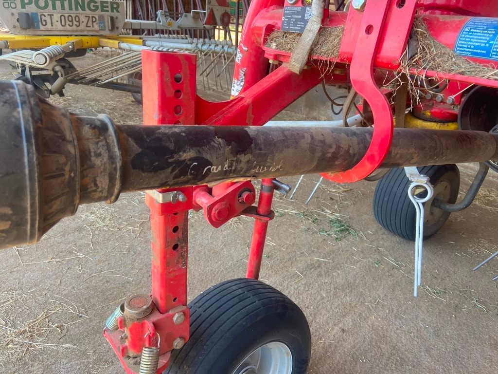Faneuse POTTINGER HIT 8.81 - photo slide 6