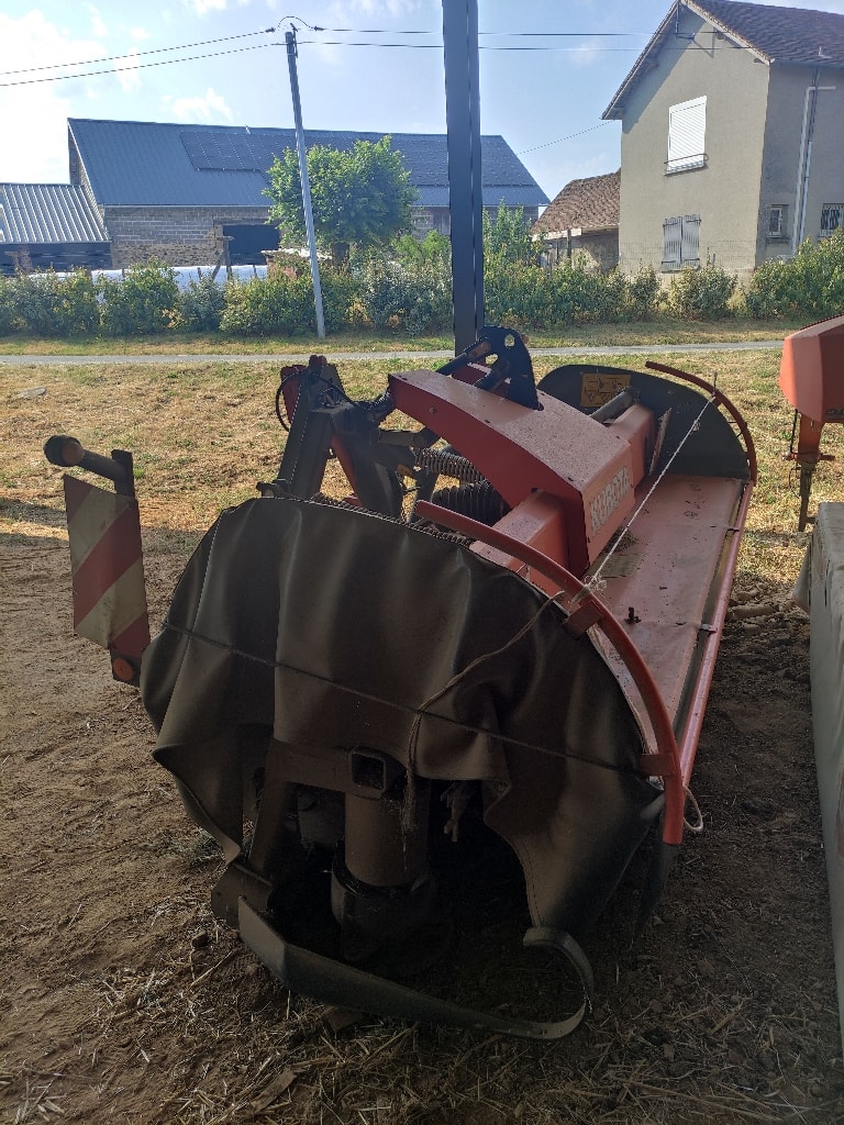 Faucheuse KUBOTA DM4032S - photo slide 2
