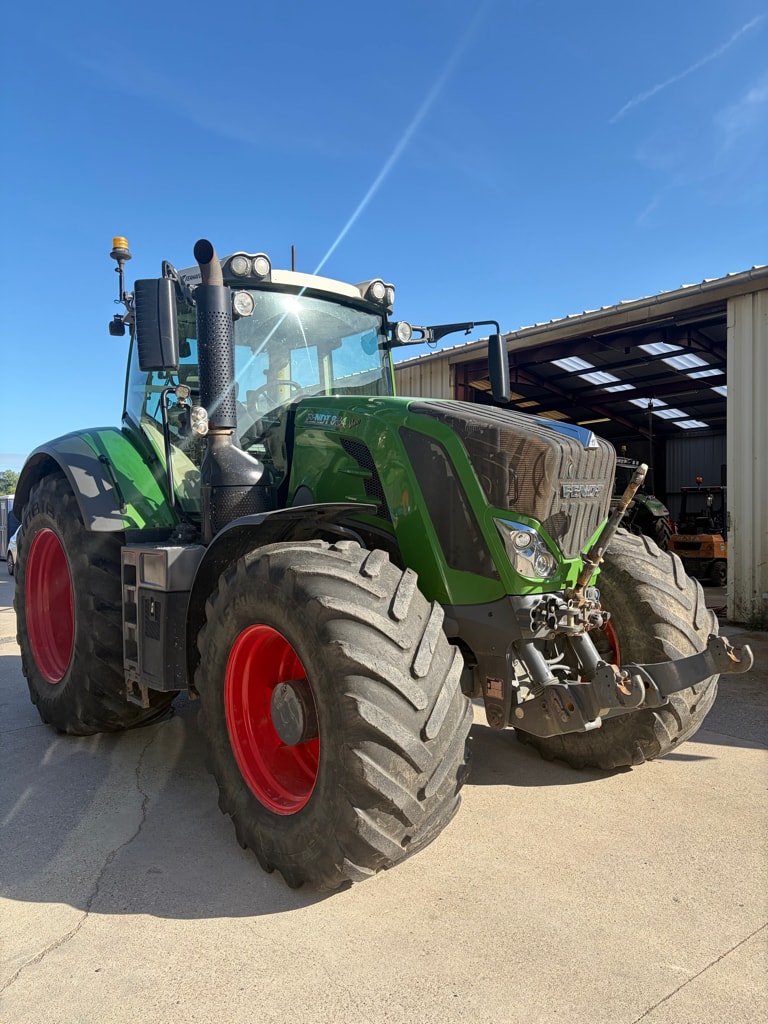 Tracteur FENDT 824 VARIO PROFI + - photo slide 6